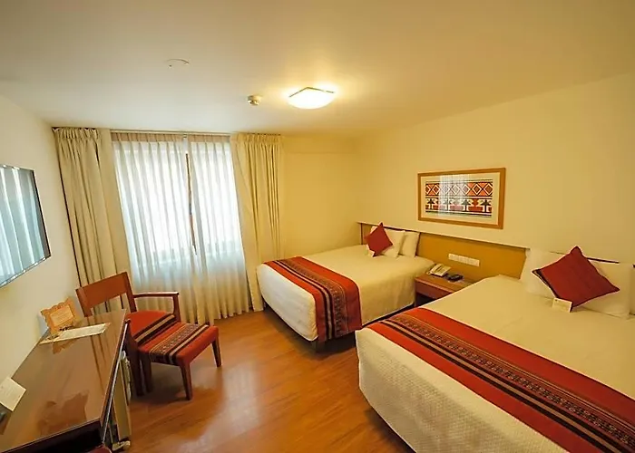 San Agustin Plaza Hotel 4*
