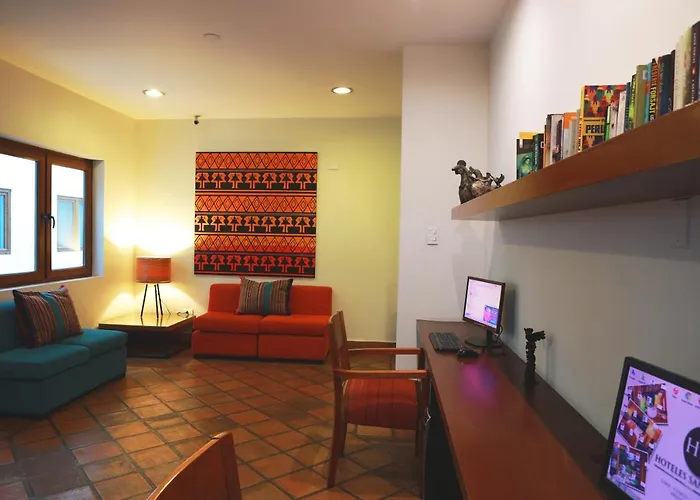 San Agustin Plaza Hotel 4*